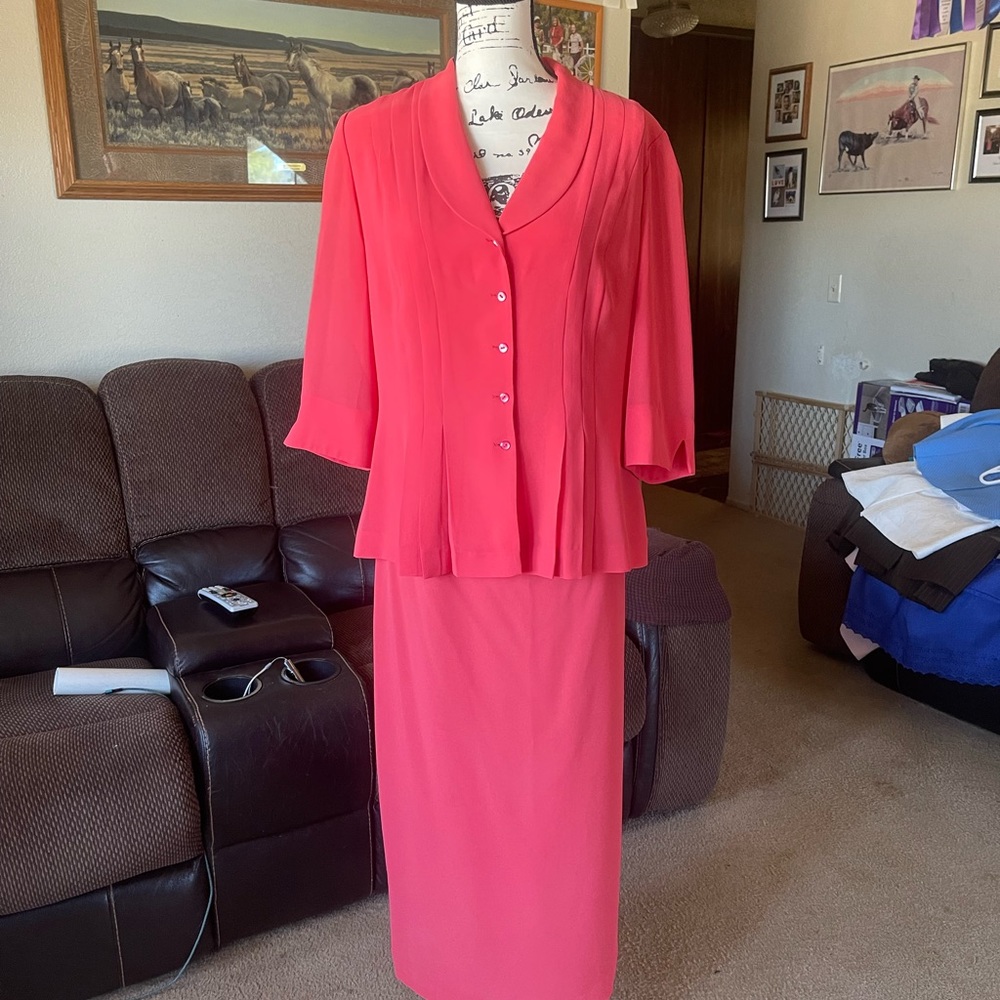 Pretty pretty pink size 12